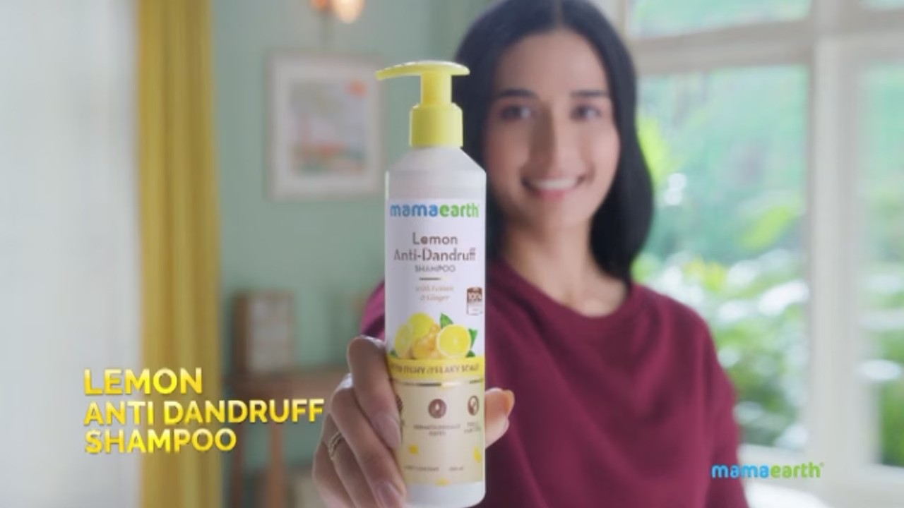 Mi-Arcus-Kareena-Kapoor-3